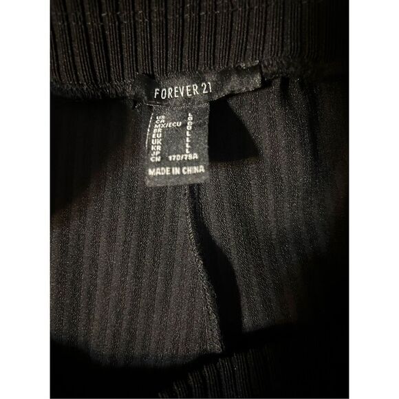 NWT Forever 21  flowy black pants size large - Picture 5 of 6